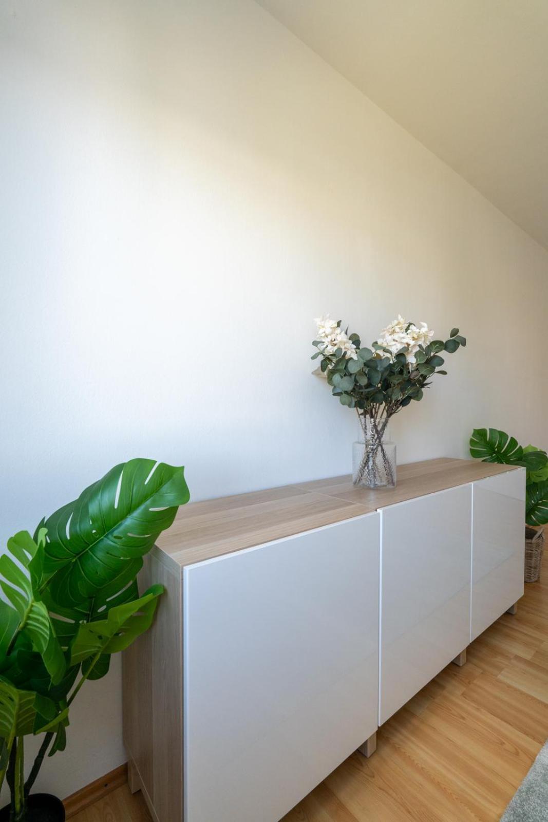 Two Bedrooms - 85 Squaremeters - 4 Min To U6 Dresdner Str Vienna Exterior photo