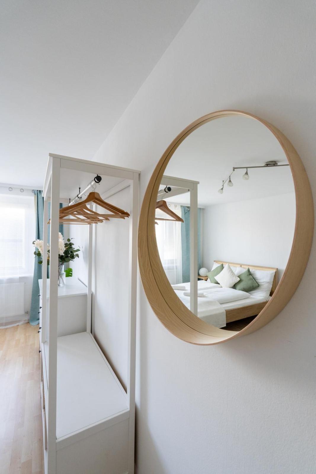 Two Bedrooms - 85 Squaremeters - 4 Min To U6 Dresdner Str Vienna Exterior photo